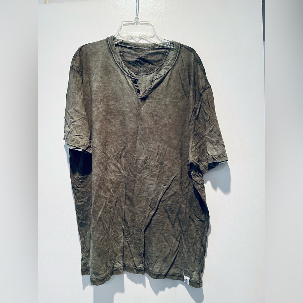 Lucky Brand Men’s XL tee